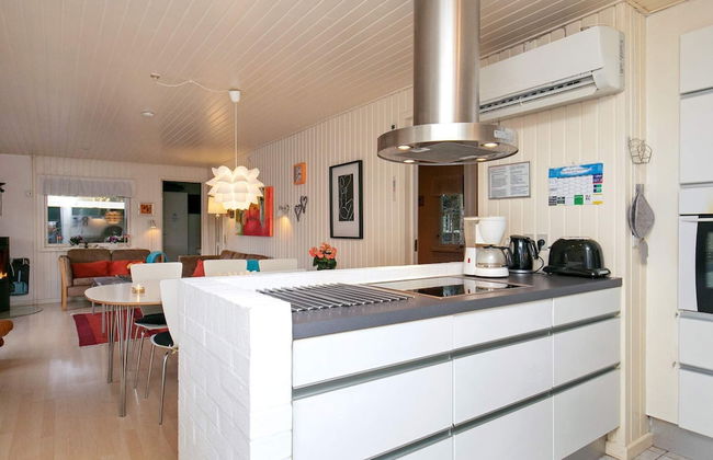 8 Person Holiday Home in Hals-by Traum - Foto 35