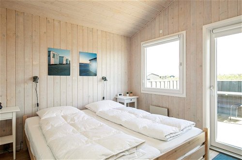 Foto 6 - Spacious Holiday Home in Jutland With Sauna