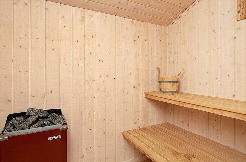 Photo 20 - Spacious Holiday Home in Jutland With Sauna