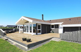 Foto 1 - Spacious Holiday Home in Jutland With Sauna