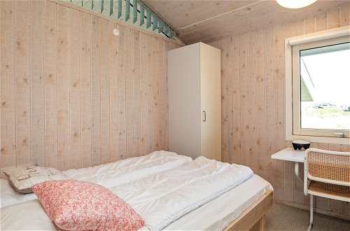 Foto 3 - Spacious Holiday Home in Jutland With Sauna