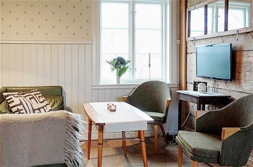 Photo 10 - 10 Person Holiday Home in Farjestaden