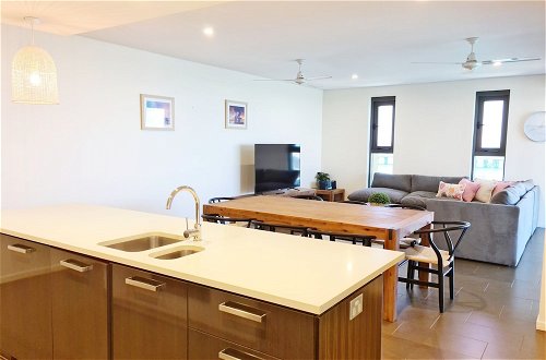 Foto 36 - Darwin Waterfront Short Stay Apartments