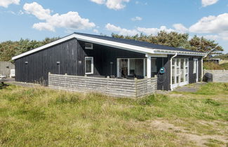 Foto 1 - 10 Person Holiday Home in Harboore-by Traum