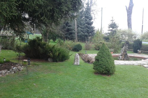 Photo 9 - Spacious Holiday Home in Stara Kamienica With Pond