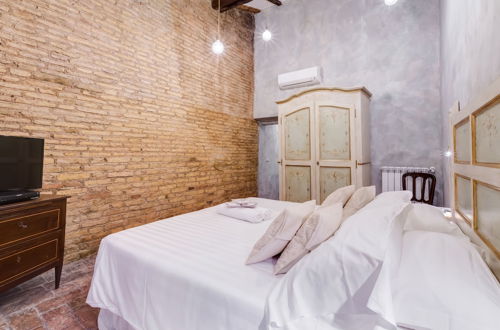 Photo 5 - Colonna Suite - Spanish Steps Suite & Spa