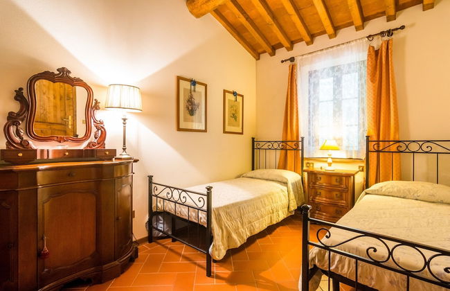 Holiday Home in Town Center with Pool, Garden, Hot Tub - Foto 22