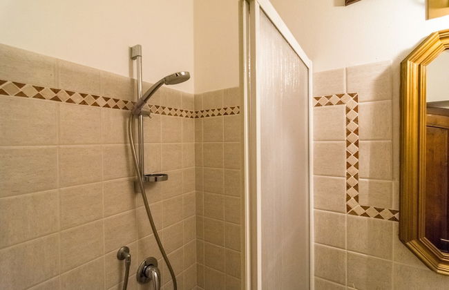 Holiday Home in Town Center with Pool, Garden, Hot Tub - Foto 31