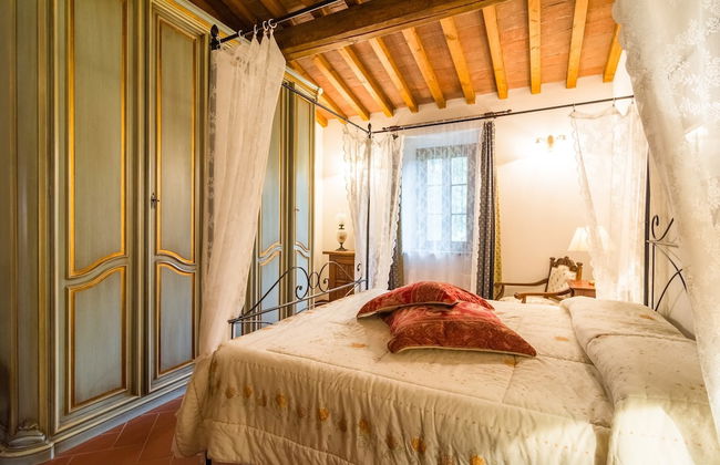 Holiday Home in Town Center with Pool, Garden, Hot Tub - Foto 21