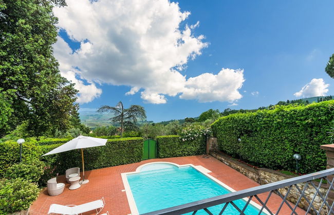 Holiday Home in Town Center with Pool, Garden, Hot Tub - Foto 43