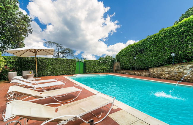 Holiday Home in Town Center with Pool, Garden, Hot Tub - Foto 41