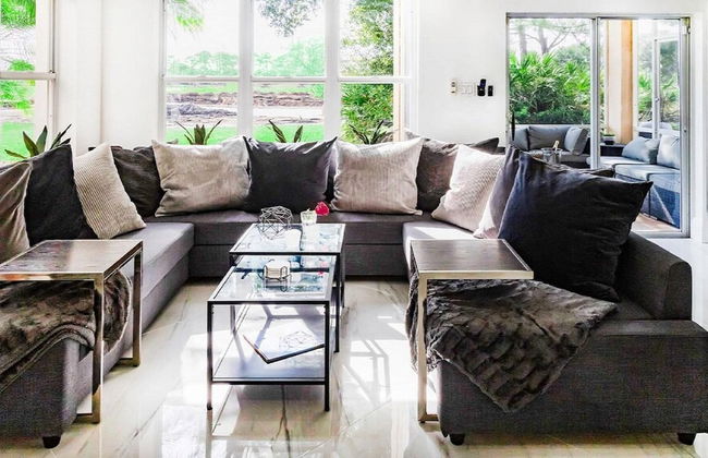 7 Room PGA Village Golf Resort Villa 4BR 3BA NEW - Photo 3