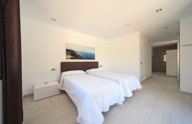 Villa - 4 Bedrooms with Pool, WiFi and Sea views - 108773 - Photo 3