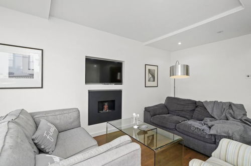Photo 6 - Livestay- Trendy 1bed With Balcony in Westminster