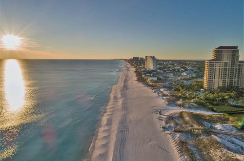 Foto 70 - Beachside Towers at Sandestin by Panhandle Getaways