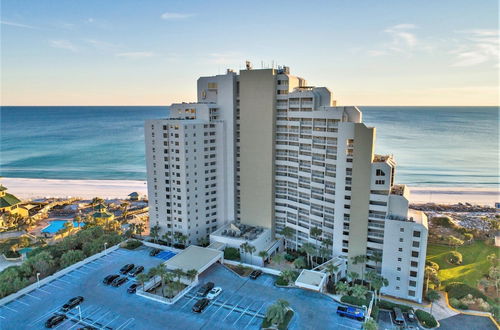 Foto 68 - Beachside Towers at Sandestin by Panhandle Getaways