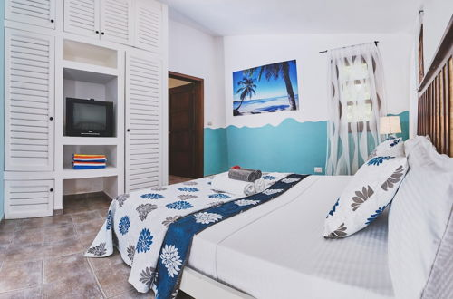 Foto 10 - Cozy 3-Bedroom Apartment with Pool Access near Bavaro Beach