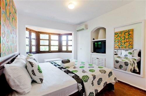 Photo 13 - Cozy 3-Bedroom Apartment with Pool Access near Bavaro Beach