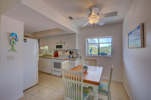 Photo 8 - Anna Maria Island Bay Watch Bungalow