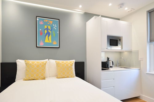 Photo 12 - New Cavendish Street Serviced Apartments by Concept Apartments