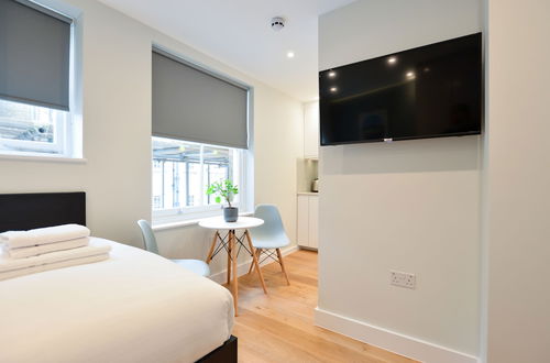 Photo 54 - New Cavendish Street Serviced Apartments by Concept Apartments