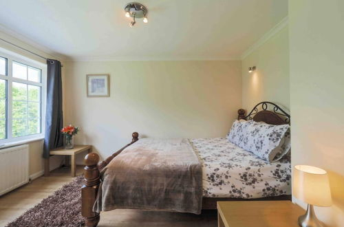 Photo 8 - Inviting 7-bed House With sea Views in Hythe