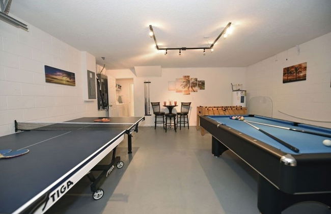 Beautiful 5 Bed Pool Game Room 5 Bedroom Home by RedAwning - Foto 19