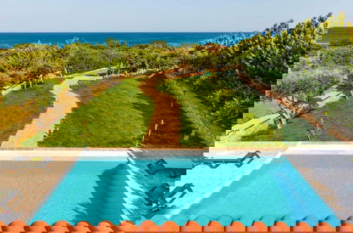 Photo 2 - Villa Mediterranean Blue