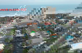 Foto 1 - Los Cabos II 4