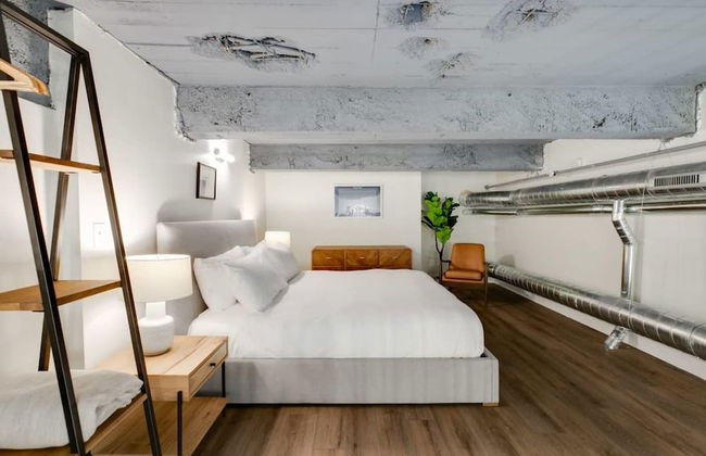 Sosuite 1BR Corner Loft w Park View Gym Lounge - Foto 4