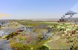Foto 1 - Stunning Sunsets Steps From Pool Lazy River Ocean Bay Views