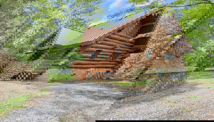 Foto 1 - Ridge Views - Private Mountain Top Cabin 2 Bedroom Cabin by Heavenly Views Resort