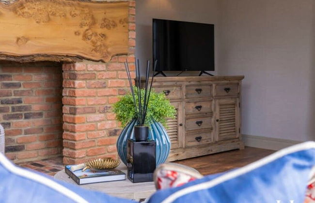 Luxurious 4 Bedroom Vineyard Villa Stanlake Park - Foto 20