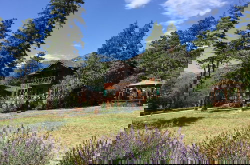 Foto 1 - Rocky Mountain Lodge