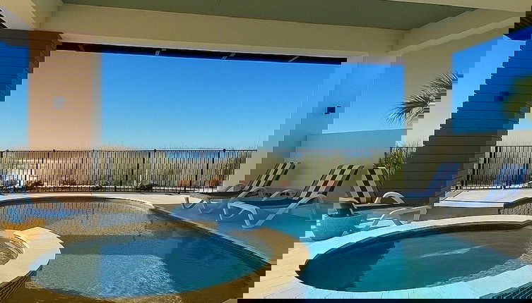 Foto 1 - Once Upon A Tide ~ Private Gulf Front Pool Home In Paradise 4 Bedroom Home by RedAwning