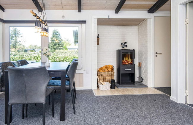 6 Person Holiday Home in Tarm - Foto 23