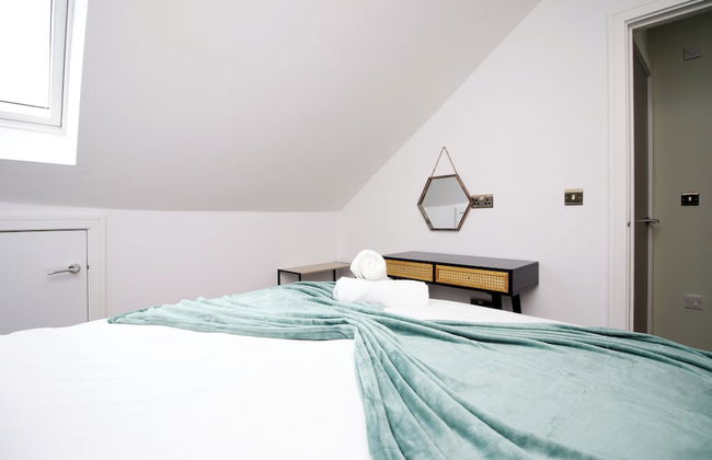 North Road New Luxe Flats with Parking - Foto 9
