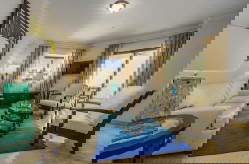 Foto 2 - One Bedroom Condo w Amazing Views Luxurycomplex