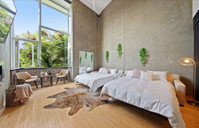New York Style Penthouse in the Heart of the City - Photo 10