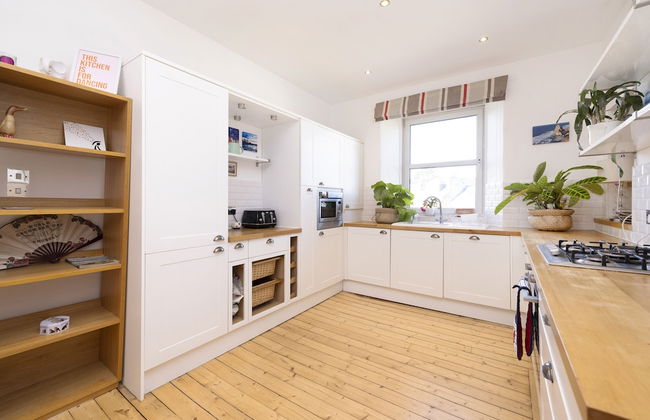JOIVY Gorgeous 1-Bed Flat With A Shared Garden - Foto 12