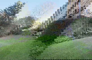 Foto 1 - JOIVY Gorgeous 1-Bed Flat With A Shared Garden