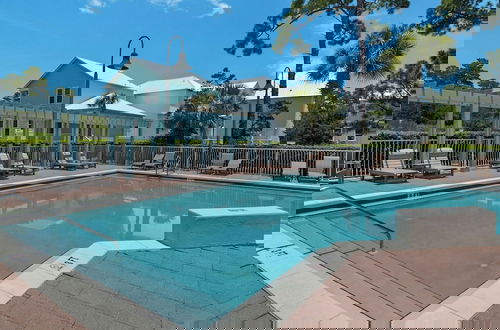 Foto 42 - Sleep up to 28 - 2 Homes Side by Side - Close to Beach & Community Pool!