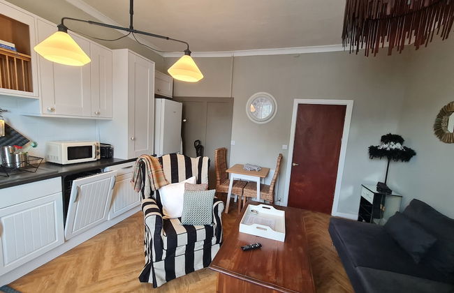 Beautifully Decorated 1-bed Apartment in Sale - Foto 15