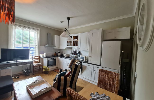 Beautifully Decorated 1-bed Apartment in Sale - Foto 6