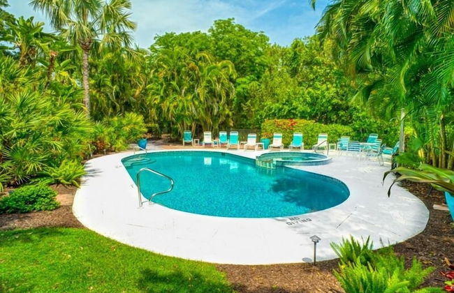 Conch 4 Bedroom Townhouse by RedAwning - Photo 19