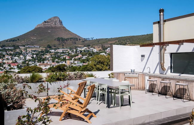 Penthouse w Table Mountain Views Pride View - Photo 39