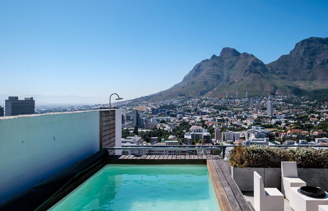 Penthouse w Table Mountain Views Pride View - Photo 10