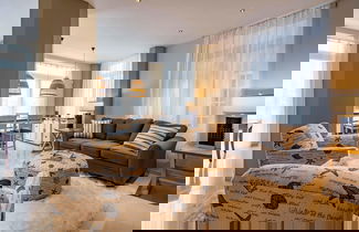 Foto 1 - Fabulous Chic Apartment Filled w Natural Light at Famous Handelskade