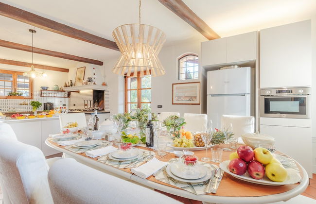 Amore Farmhouse Retreat - Photo 24