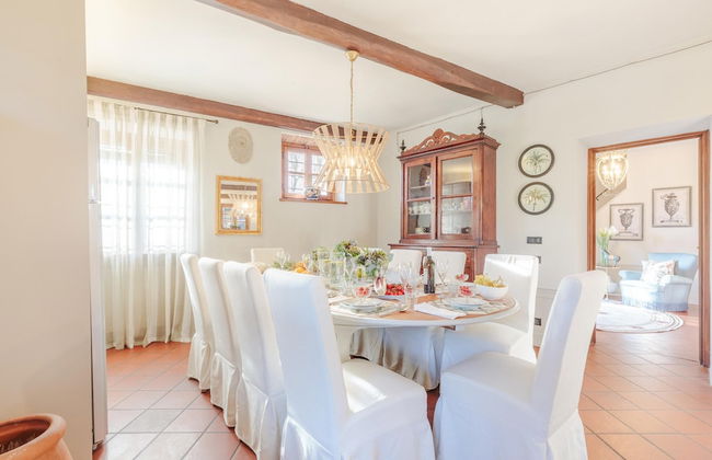 Amore Farmhouse Retreat - Photo 22